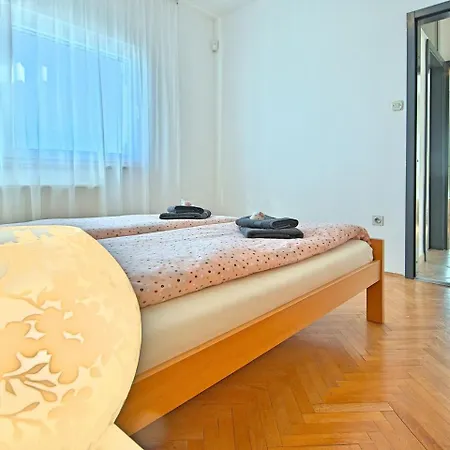 Modern Holiday With Private Pool In * Marčana